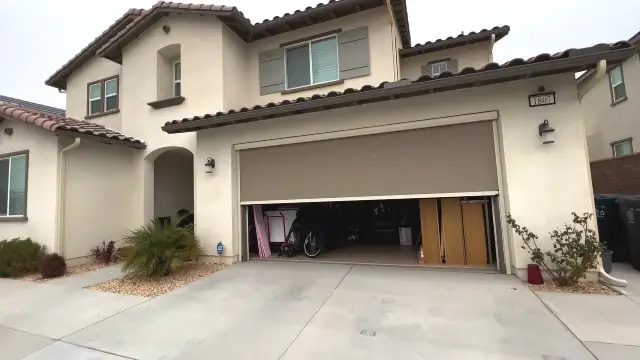 Motorized Garage Screen Banner
